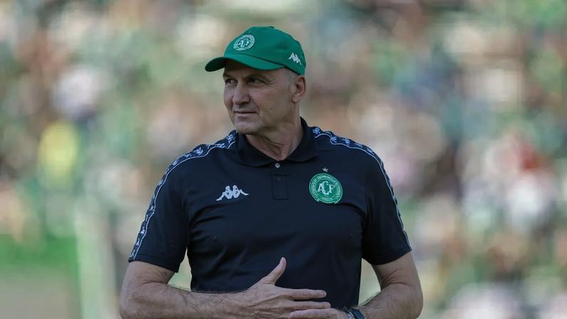 Dal Pozzo comandou o acesso da Chapecoense à Série A (Foto: Liamara Polli/AGIF/GazetaPress)