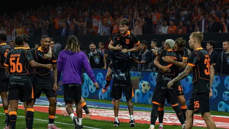 Breno Bidon do Corinthians, durante partida entre Corinthians e Vasco (Foto: Eduardo Carmim/Photo Premium/Gazeta Press)