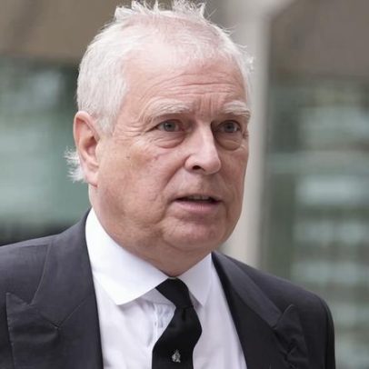 Gabinete britânico acusado de encobrir a família real ao bloquear documentos