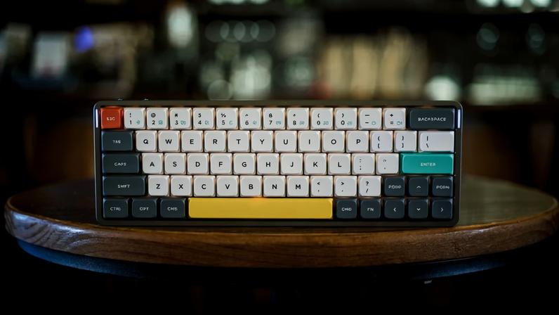Teclado mecânico portátil eleito a melhor compra do ano