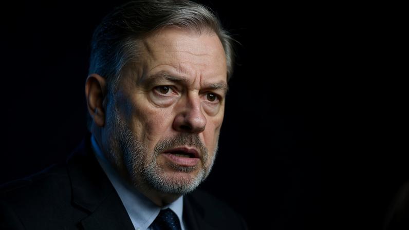 4.12.2024 - O ministro Dias Toffoli durante sessão no STF