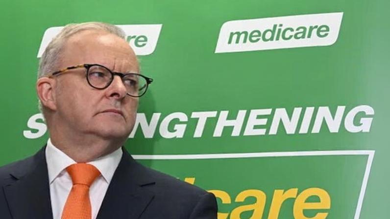 The next phase of Anthony Albanese’s government’s ‘cheaper medicines’ will see a $25 maximum cost for any prescription under the Pharmaceutical Benefits Scheme from 1 January.