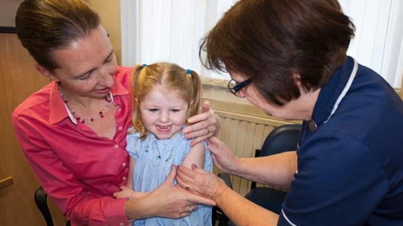 Under the scheme, nurses and midwives will specialise in working with families with children under five to identify health needs as early as possible.