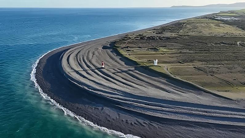 Stu Peters brought forward a motion to hold a referendum on the island's net zero policy