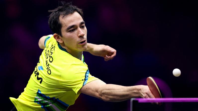 Hugo Calderano é eliminado por Kanak Jha no WTT Champions de Montpellier (Foto: Divulgação / WTT)