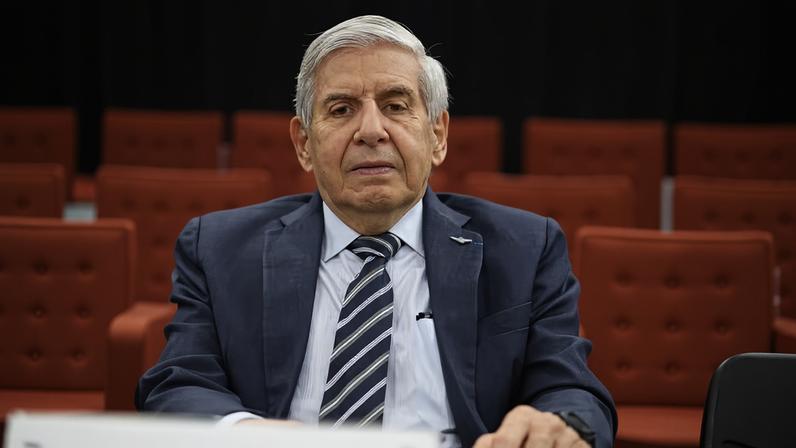 Augusto Heleno durante interrogatório na Primeira Turma do STF — Foto: Foto: Ton Molina/STF