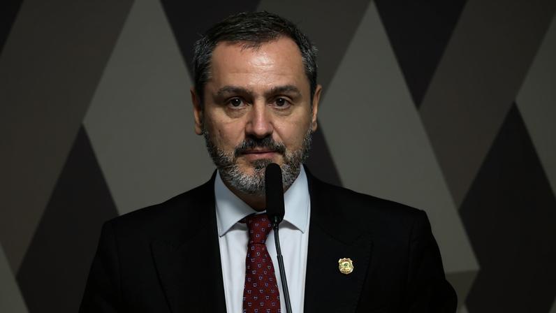 1 de 1 Diretor-geral da PF, Andrei Passos Rodrigues, é ouvido na CPI do Crime Organizado — Foto: Andressa Anholete/Agência Senado