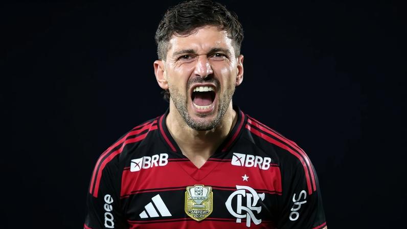 Arrascaeta disputa o prêmio com Messi e Maravilla Martínez