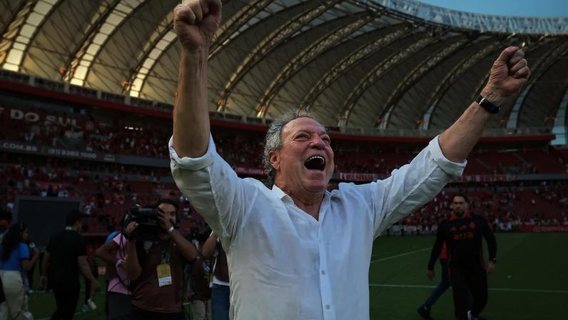 Abel Braga, técnico do Internacional, no jogo contra o Bragantino (Foto: Ricardo Duarte/SC Internacional)