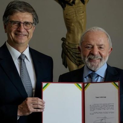 Lula reconduz Paulo Gonet ao comando da PGR