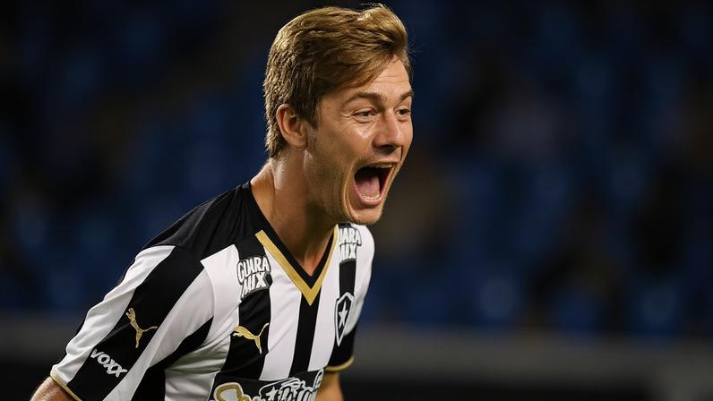 Luís Henrique foi revelado pelo Botafogo (Foto: Divulgação/Botafogo)