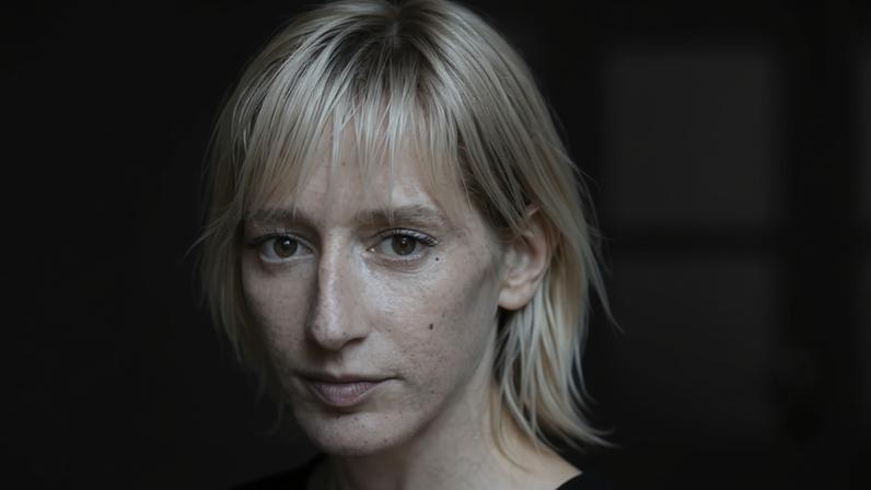 Ceal Floyer Photo: © Hugo Glendinning