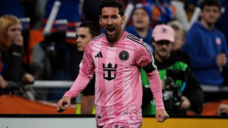 Lionel Messi em ação contra o Cincinnati, pela MLS (Foto: Jeff Dean / AFP)