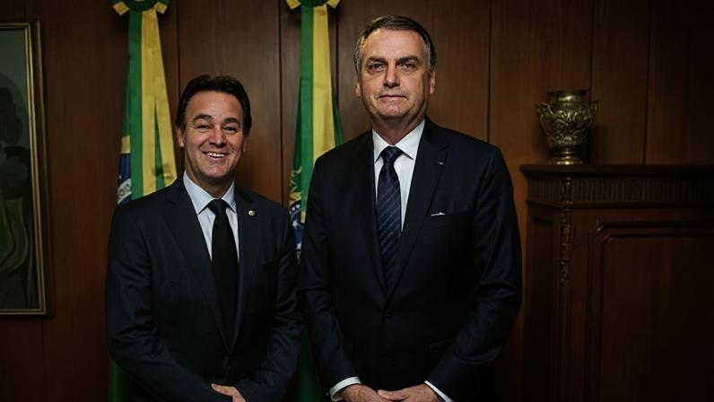 O deputado Adilson Barroso e o então presidente Jair Bolsonaro, em 2019. Foto: Marcos Corrêa/PR
