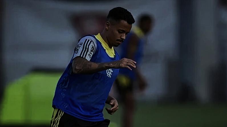 Allan já iniciou recuperação de lesão muscular no Ninho do Urubu