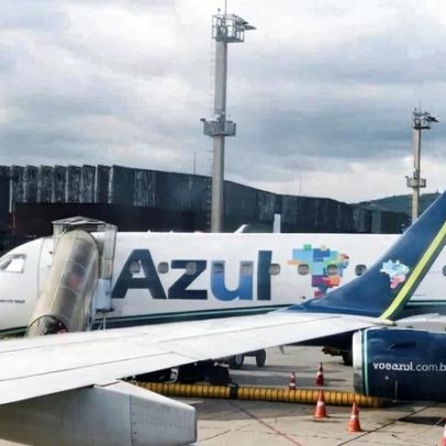 Azul cai após aprovação de plano de recuperação judicial nos EUA