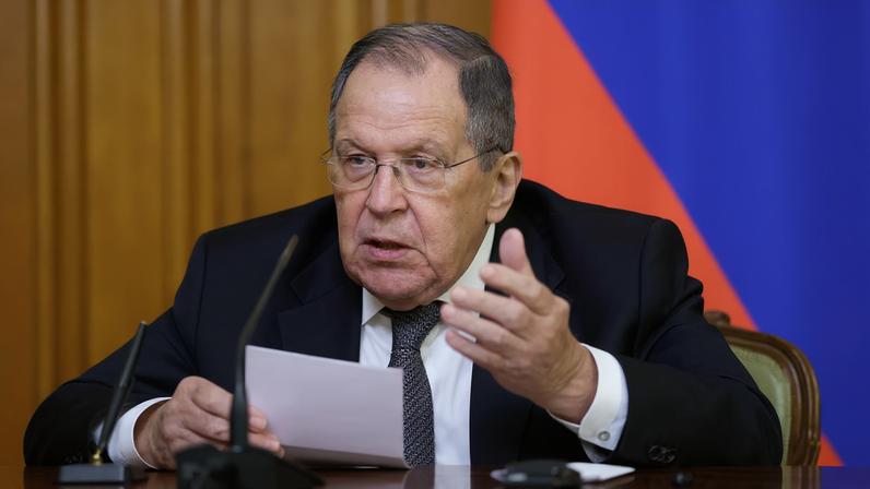 Russian Foreign Minister Sergei Lavrov speaks during a press conference following talks with Iranian Foreign Minister Abbas Araqchi in Moscow, Russia, December 17, 2025. REUTERS/Ramil Sitdikov/Pool