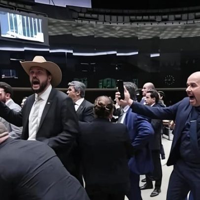 PT reage à decisão da Câmara que salvou o mandato de Zambelli