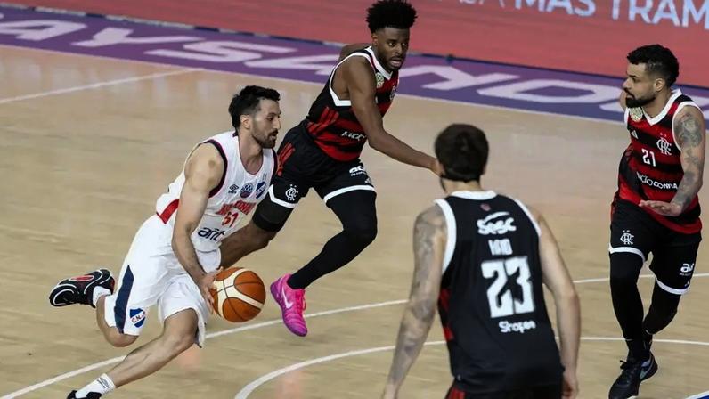 Flamengo contra Nacional na BCLA (Foto: Fiba)