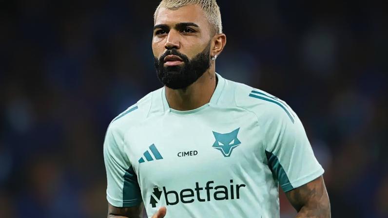 Gabigol durante aquecimento antes de Corinthians x Cruzeiro (Foto: Gilson Lobo/AGIF/GazetaPress)
