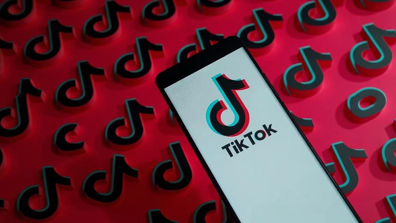 TikTok: empresa quer atender demanda por serviços cada vez mais personalizados usando IA (Li Hongbo/VCG via Getty Images/Getty Images)