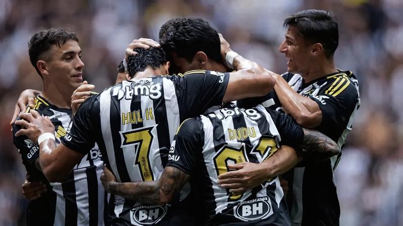 Jogadores do Galo comemoram gol na Arena MRV (Foto: Pedro Souza / Atlético)