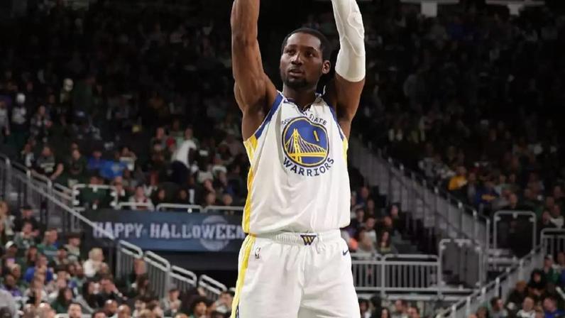 stephen curry jonathan kuminga