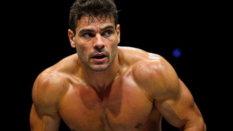 Paulo Borrachinha está fora do UFC 326 (Foto: AFP)