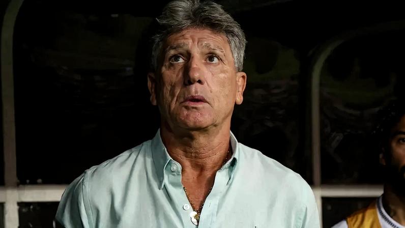 Renato Gaúcho em campo no empate entre Bahia e Fluminense (Foto: Marcelo Gonçalves/FFC)