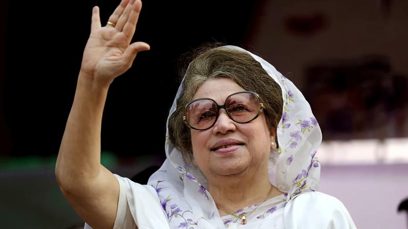File picture of Khaleda Zia waving to activists as she arrives for a rally in Dhaka