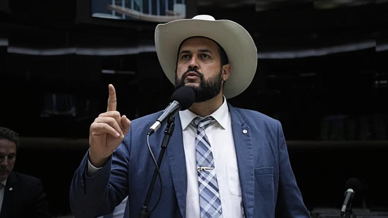 O deputado federal Zé Trovão. Foto: Kayo Magalhães/Câmara dos Deputados