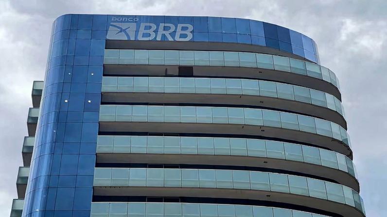 Caso do Banco Master levanta dúvidas sobre capital e liquidez do BRB | Após uma série de reduções na nota de crédito diante do colapso do Master, o Banco de Brasília está sob revisão para possíveis futuros cortes