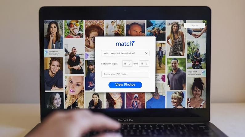 Apps originalmente pensados para relacionamento afetivo ou sexual ganham propósito também de conexões profissionais