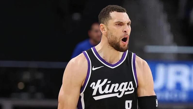 Bucks troca zach lavine