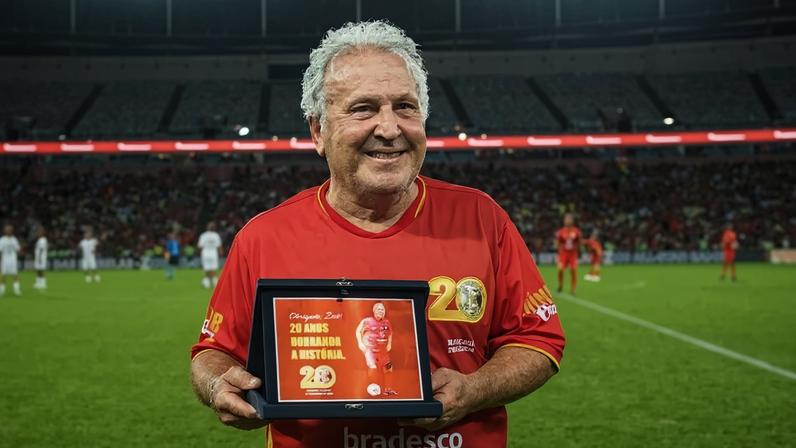 Zico durante a última edição do Jogo das Estrelas (Foto: Divulgação / JDE)
