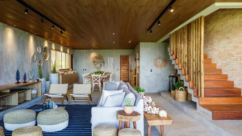 R$ 180 mil, de frente para o mar, com adega... e tapumes? A luxuosa casa de praia escolhida por Bruna Marquezine e Shawn Mendes para o Réveillon 2026