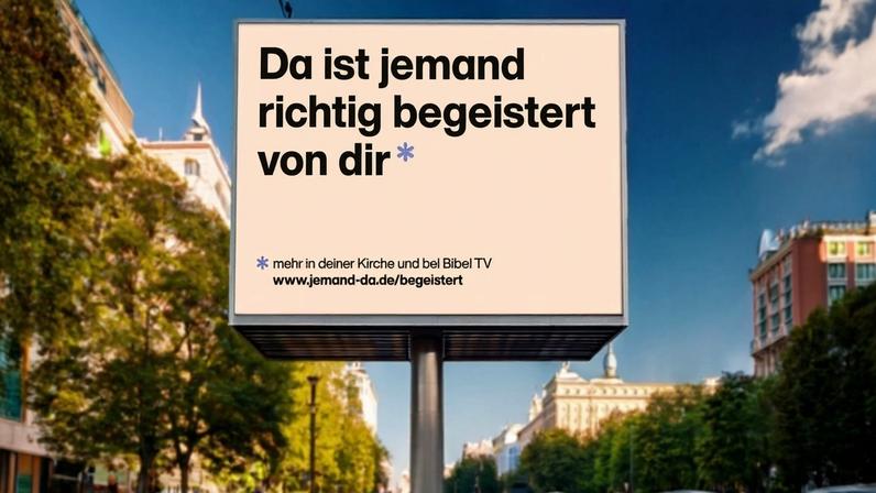 A iniciativa, batizada de “Die Erinnerung 2026” (“A Memória 2026”), aposta numa estratégia de comunicação em massa para alcançar milhões de pessoas - Foto: Bibel TV