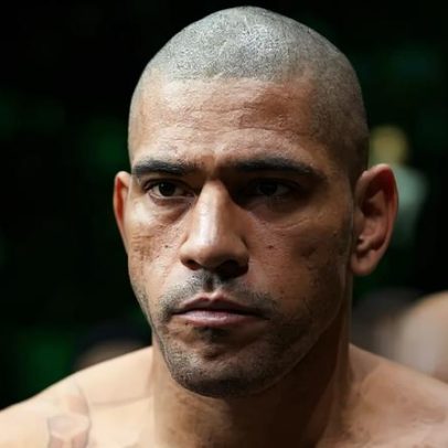 Alex Poatan atualiza fãs sobre possibilidade de lutar no UFC da Casa Branca