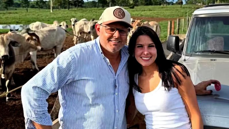 Ana Castela emociona ao mostrar vídeo do pai resgatando cãozinho de rua