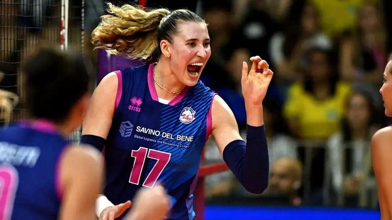 A oposta Ekaterina Antropova, durante o Mundial de Clubes de Vôlei 2025 (Foto: João Pires/ Fotojump)