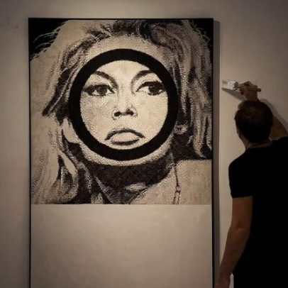 Brigitte Bardot retratada em obra de arte que celebra criatividade