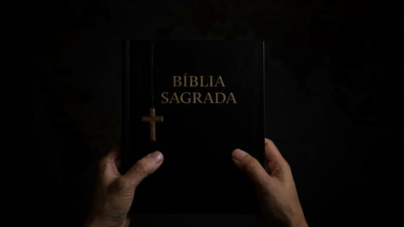 Leitura bíblica demonstra sede de aprendizado, diz estudo - Gana
