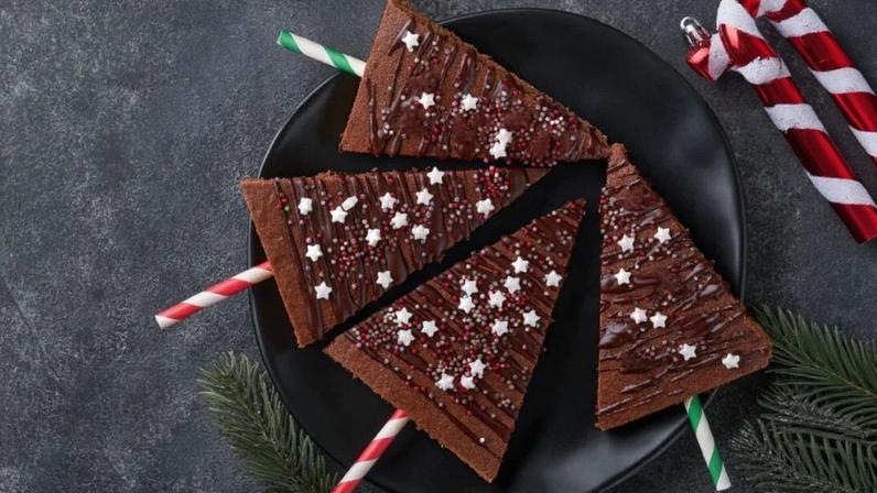Brownie de chocolate natalino (Imagem: Katarzyna Hurova | Shutterstock)