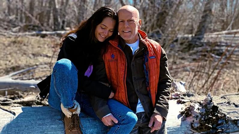 Emma Heming celebrated her 18th anniversary with Bruce Willis in a touching Instagram tribute.