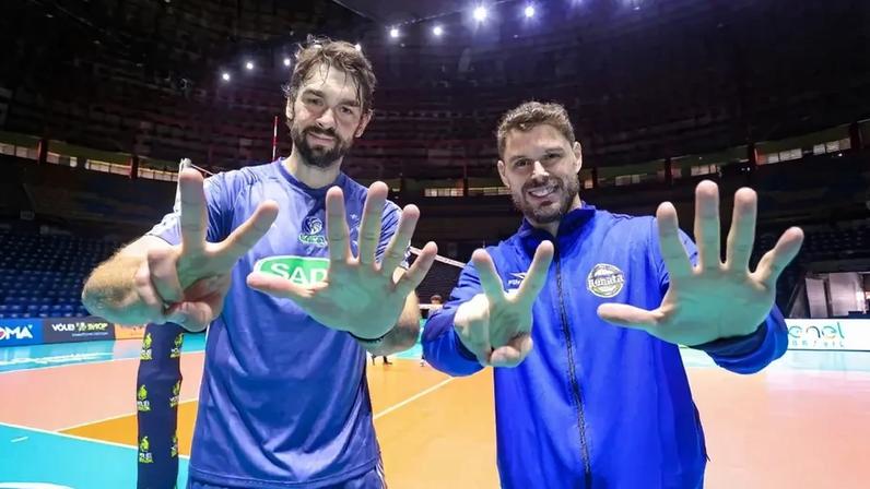 Lucão e Bruninho têm sete troféus de Superliga (Foto: Divulgação/ CBV)
