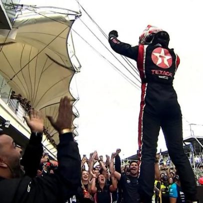 Arthur Leist vence a última prova da Stock Car neste ano