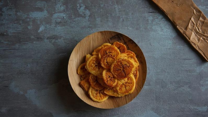 Chips de banana (Imagem: AlexDonin | Shutterstock)