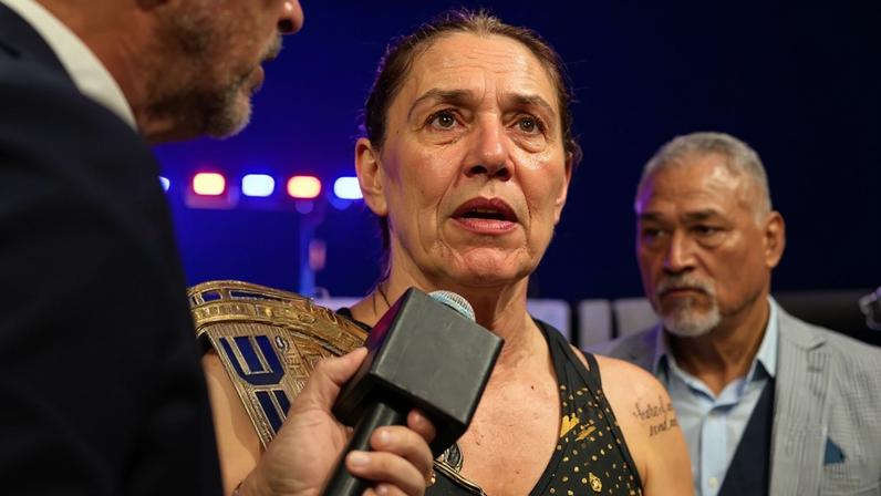 Cris Cyborg revela novos planos para o futuro no MMA