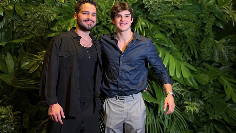 Rafael Braga, filho de Roberto Carlos, ao lado dos filhos João Paulo e Maria — Foto: Reprodução/Instagram