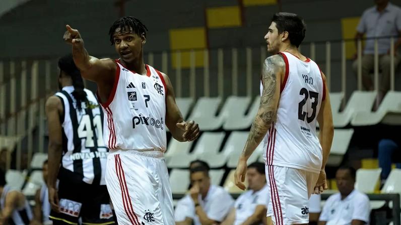 Flamengo e Botafogo se enfrentam nesta segunda-feira no Maracanãzinho (Foto: Thais Magalhães)